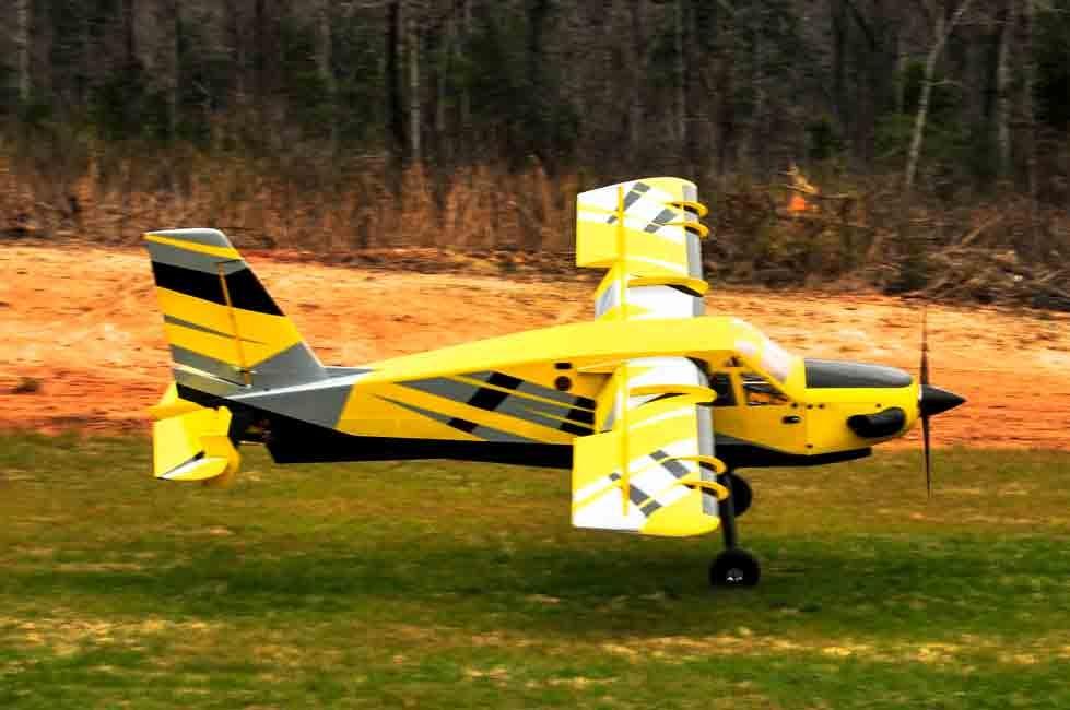 120" Turbo Bushmaster - žlutá/černá 3,06m