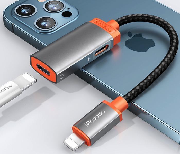Lightning to Dual-Lightning Audio Adapter (2A)