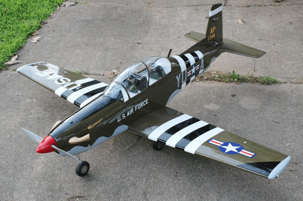 T-6A Texan II 1,6m (Zatahovací podvozek) Vojenský