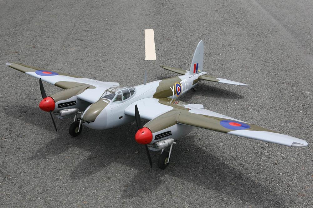 DH Mosquito 2,03m (Zatahovací podvozek)